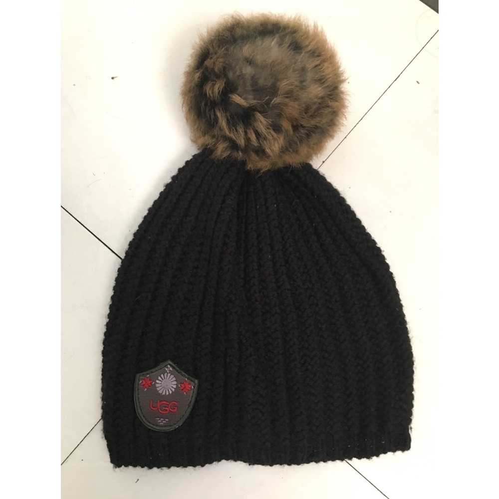 UGG winter beanie Pom hat